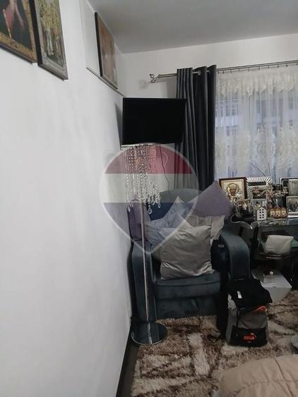 Apartament cu 2 camere de vânzare în zona Central Tg Neamt - 11