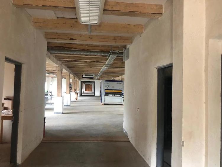 Spațiu comercial, de 1,800 mp, în Sângeorgiu de Mureș