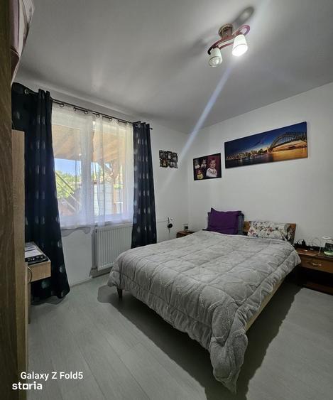 Casă cu 4 camere decomandat cu Teren 570 Mp în Sântandrei
