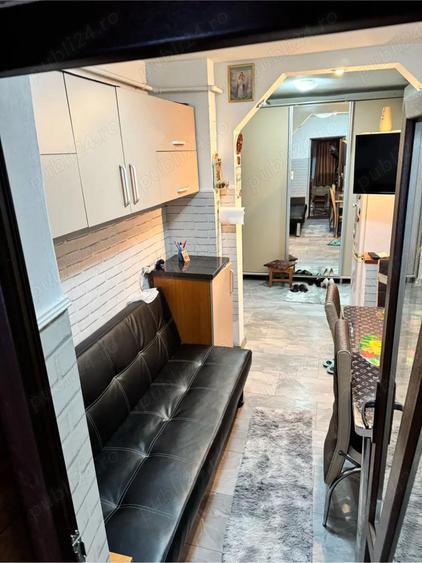 Apartament cu 2 camere decomandat în Central