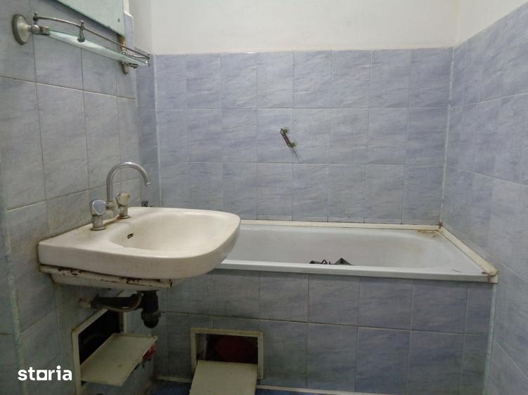 Garsonieră în Pârneava