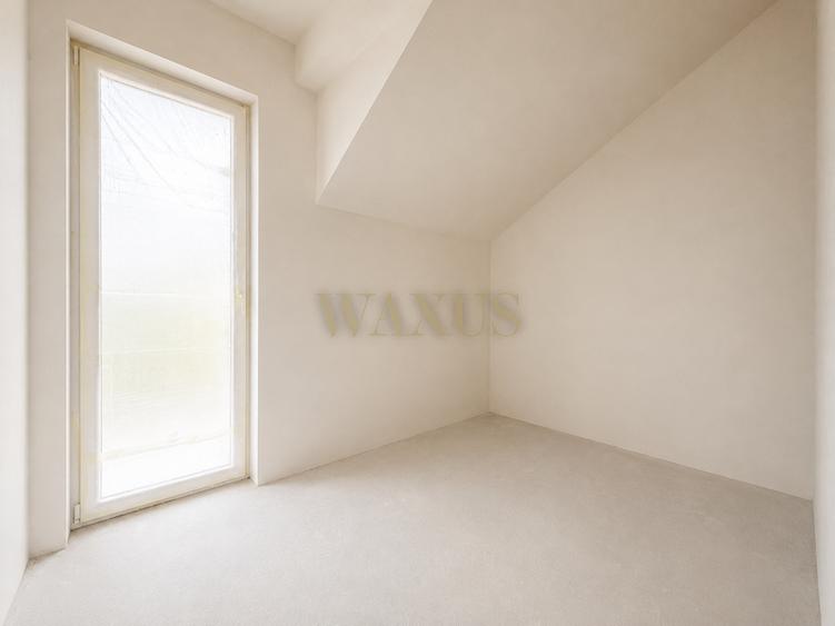 Duplex cu 6 camere cu Canalizare în Chinteni