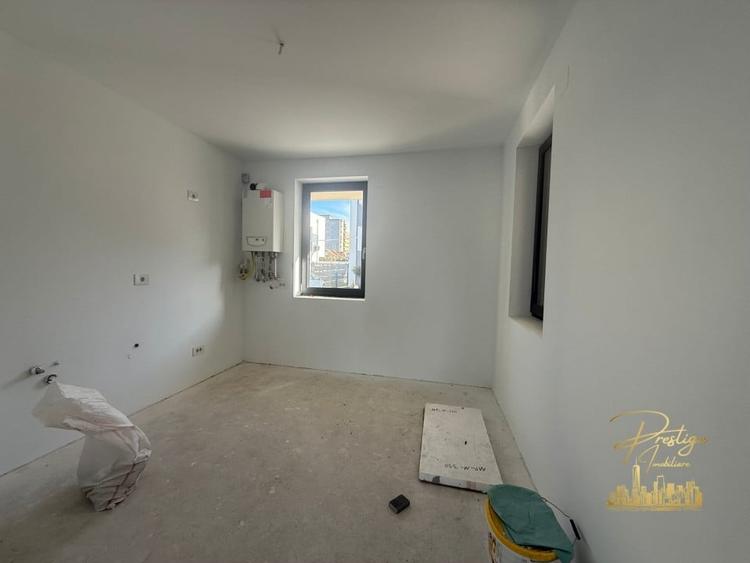 Duplex cu 4 camere cu Canalizare în Nufărul