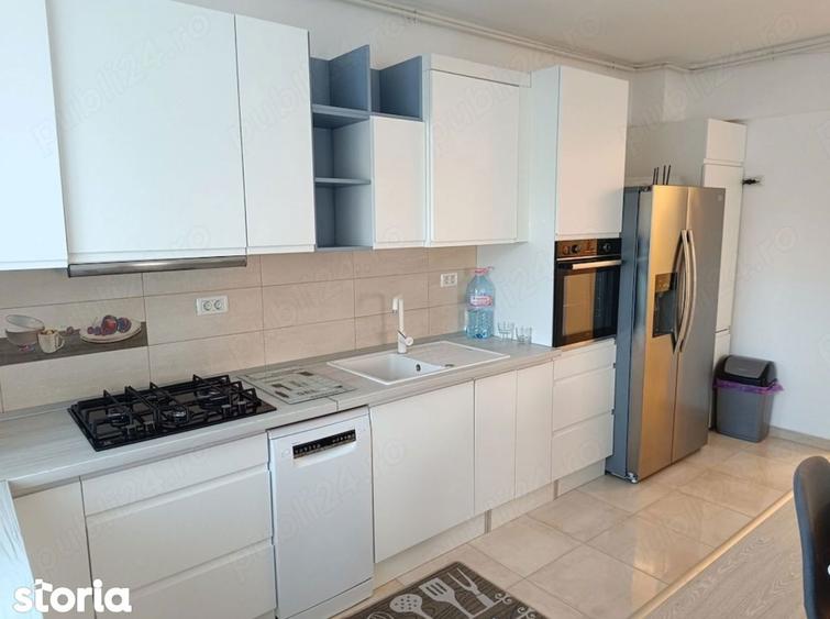 Apartament cu 4 camere decomandat, mobilat în Ghencea