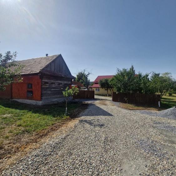 Casă cu 4 camere în Hodoșa