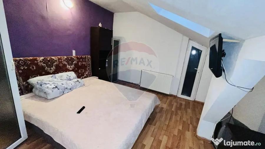 Apartament cu 3 camere decomandat în Rogerius