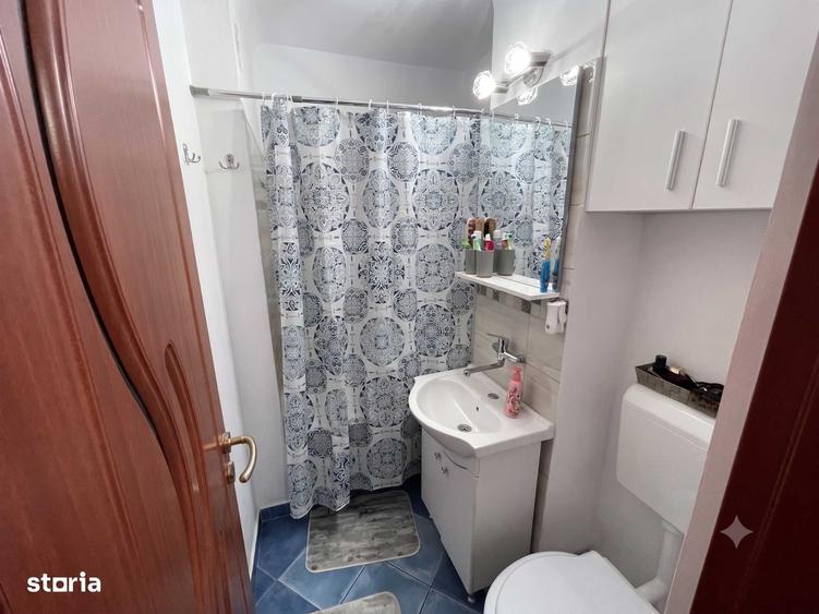 Apartament cu 3 camere decomandat în Vest