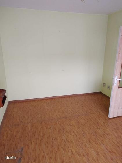 Apartament cu 2 camere decomandat în Dărmănești