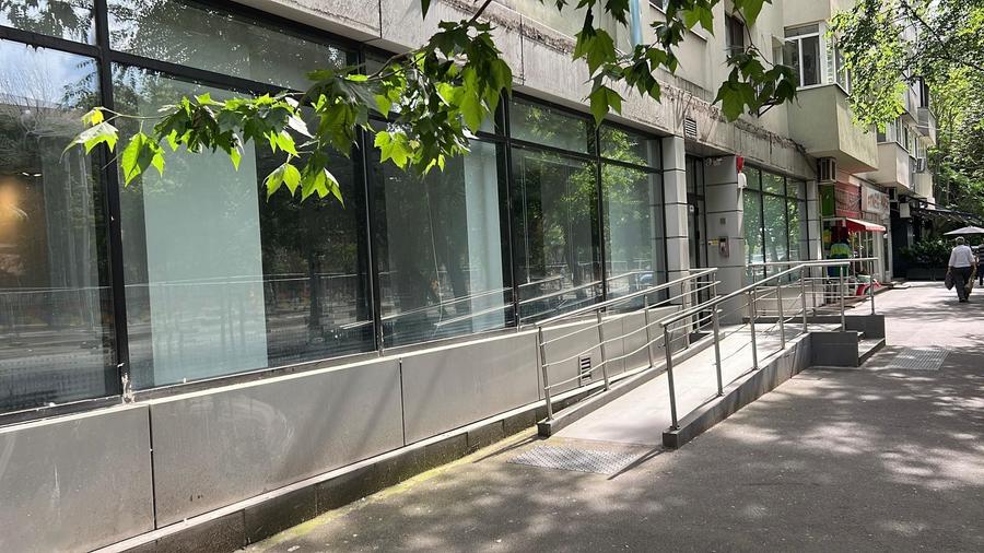 Spațiu comercial, de 253 mp, în Mihai Bravu