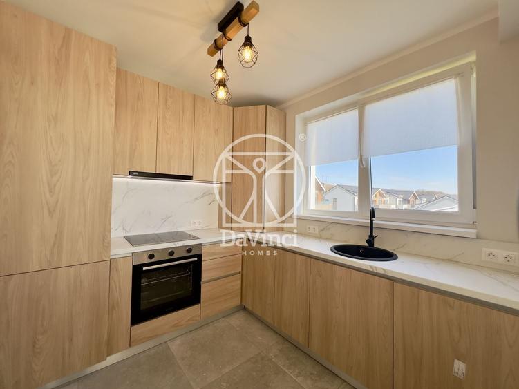 Apartament cu 3 camere semidecomandat, mobilat în Exterior Vest
