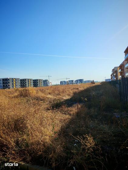 Teren de vanzare 2700mp, acces asfaltat