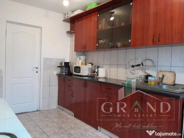 Apartament 3 camere de vanzare, 2 bai, ZORILOR - 2