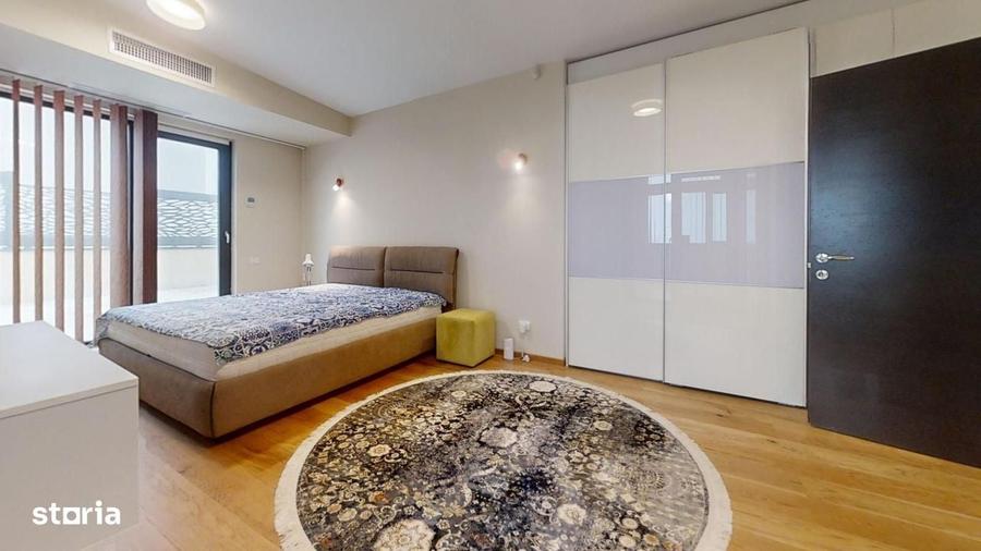 Apartament cu 4 camere în Central