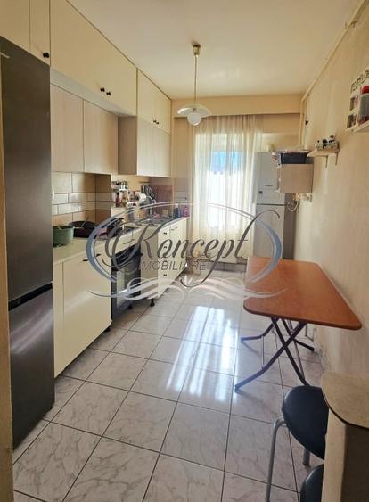 Apartament cu 3 camere decomandat, mobilat în Mănăștur