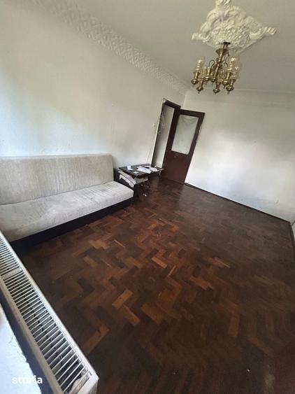 De vanzare apartament cu 2 camere si balcon,zona linistita.Pret:35000e - 3