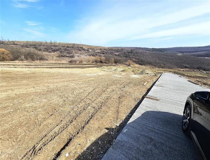 Teren Construcții intravilan de 500 mp, în Aroneanu
