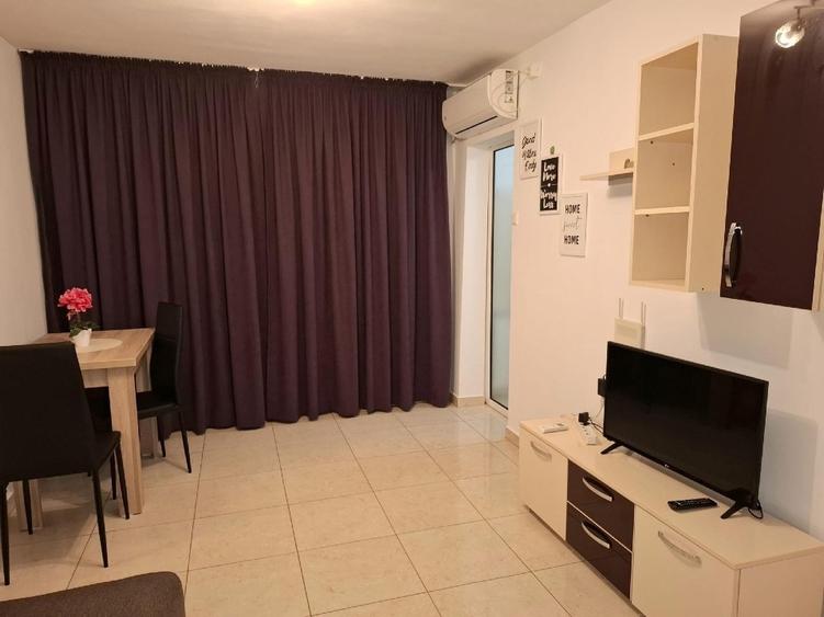 Apartament cu 2 camere semidecomandat în Tomis Nord