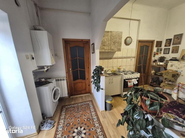 Casă cu 4 camere în Ștefan cel Mare