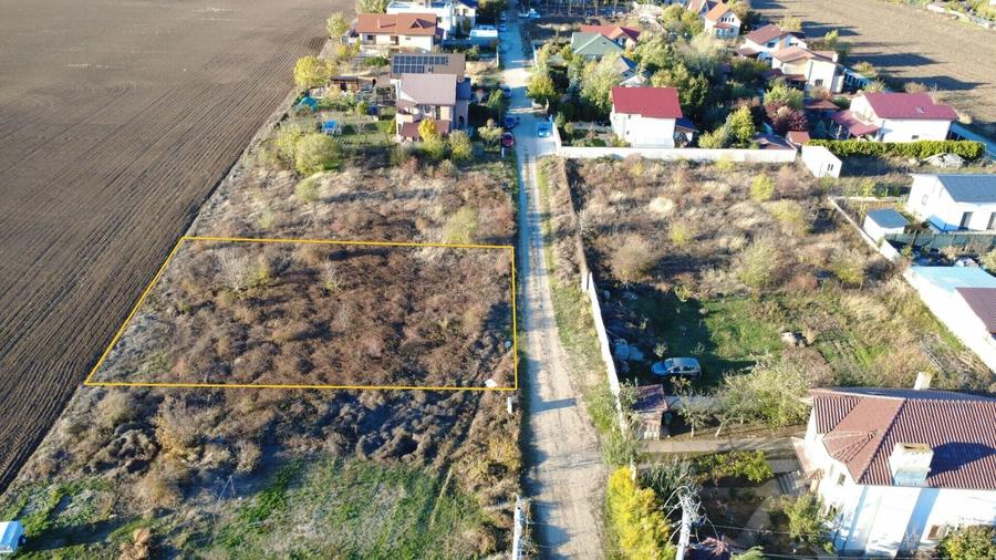 Teren Construcții intravilan de 735 mp, în Balotești