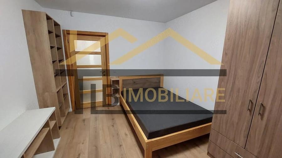 Garsonieră decomandată în Central