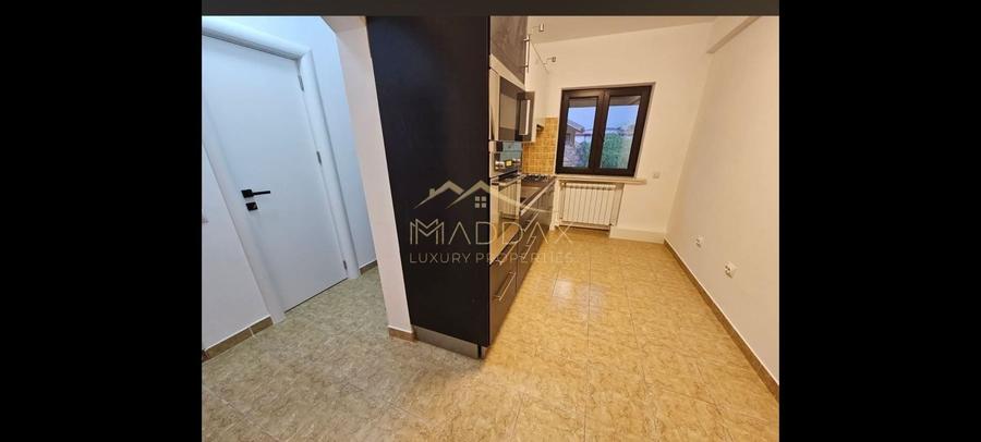 Apartament cu 4 camere în Domenii