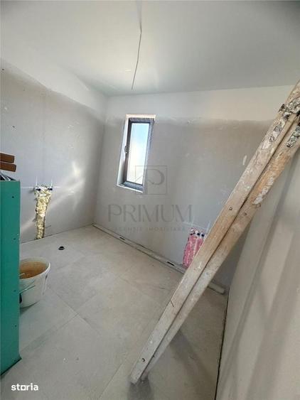 Casă cu 4 camere în Moșnița Veche