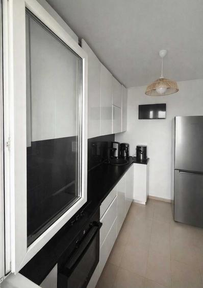 Apartament cu 2 camere semidecomandat în 1 Mai