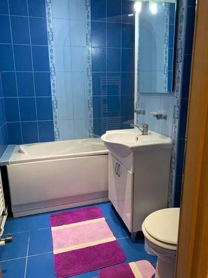 Apartament cu 3 camere, decomandat, 65mp, parcare inclusa, zona UMF - 6