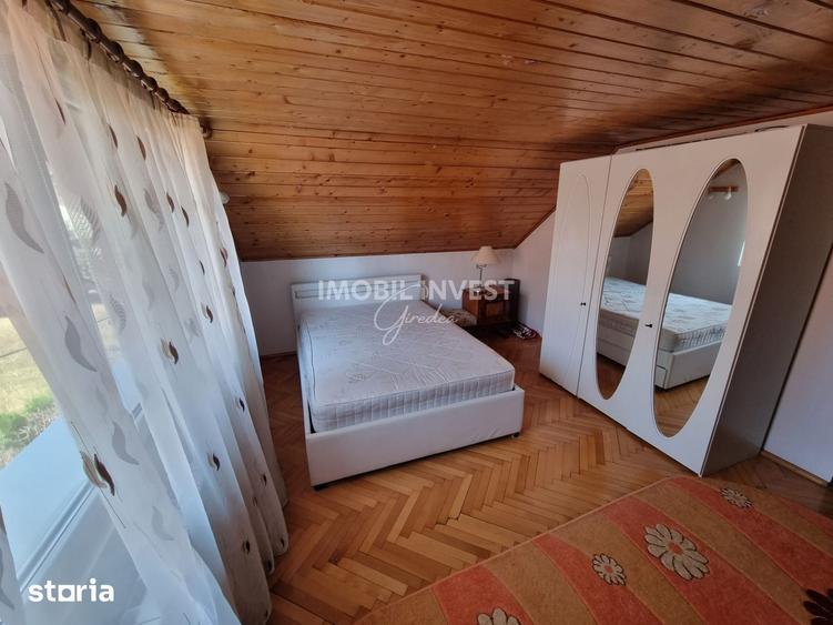 Casă cu 6 camere cu Teren 715 Mp în Cetate
