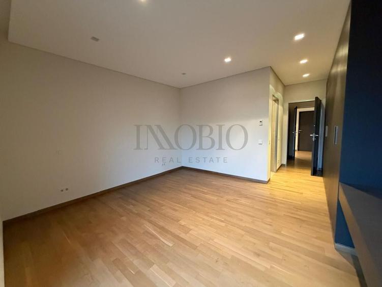 Apartament cu 4 camere în Primăverii
