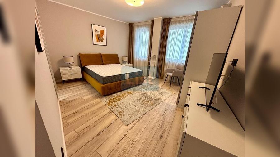 Apartament cu 3 camere în P-ța Romană
