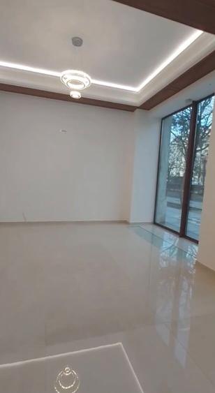 Spațiu comercial, de 94 mp, în Splaiul Unirii