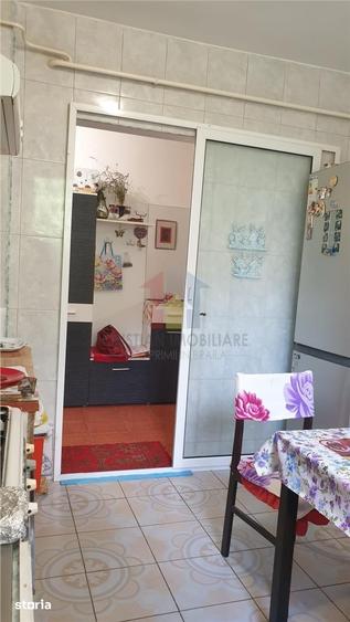 Apartament cu 2 camere semidecomandat în Hipodrom
