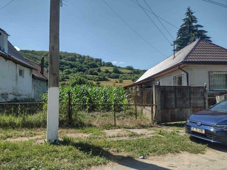 Casă cu 3 camere în Nou