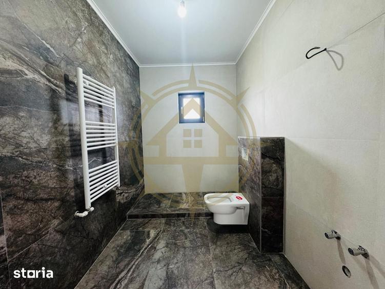 Casă cu 5 camere cu Teren 650 Mp în Crevedia