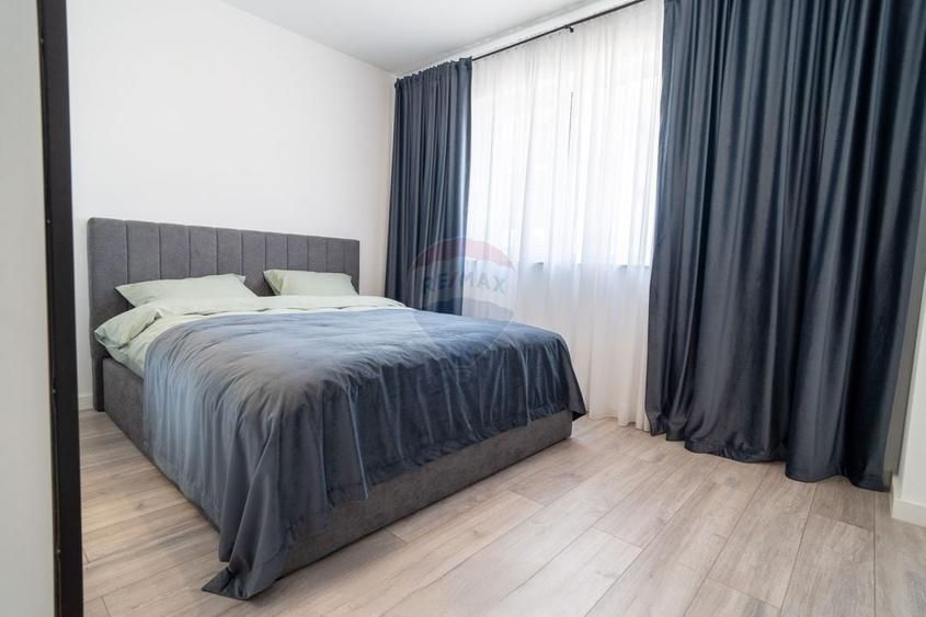 Penthouse cu 3 camere decomandat în Dobroești