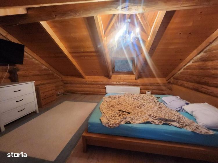 Casă cu 3 camere în Sărărie