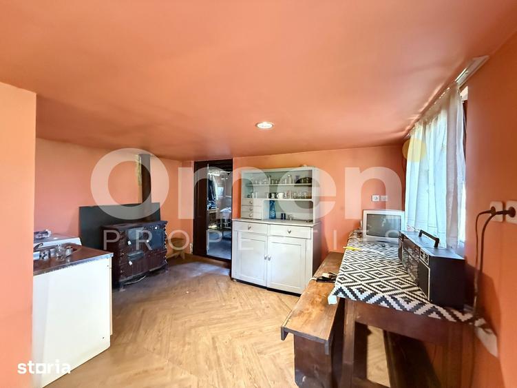 Casă cu 3 camere cu Teren 1129 Mp în Coroieni