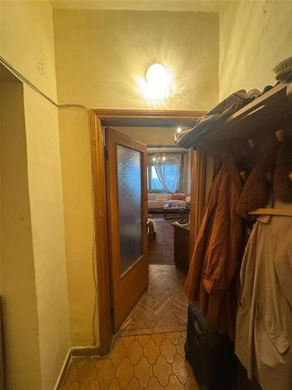 Apartament cu 4 camere decomandat în Armeneasca