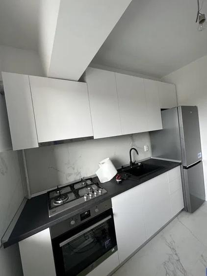 Apartament cu 2 camere decomandat, mobilat în Colentina