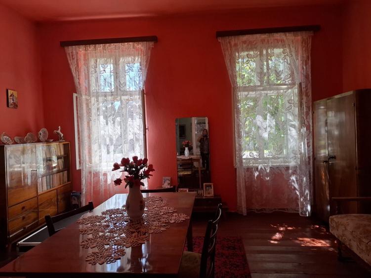Casă cu 4 camere în Ramna