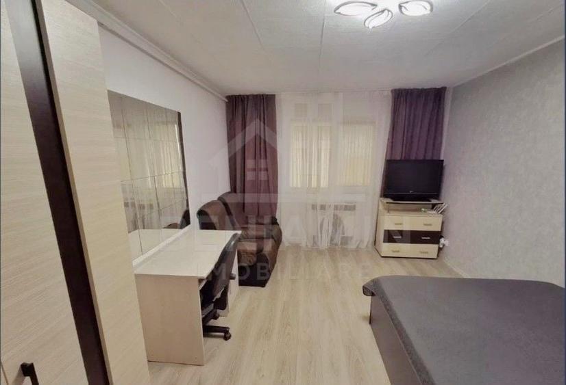 Garsonieră semidecomandată, mobilată în Tractorul