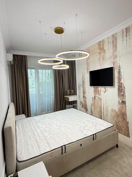 Apartament cu 3 camere în Băneasa