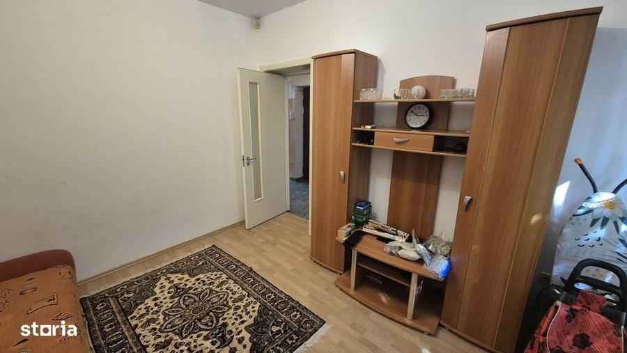 Apartament cu 2 camere decomandat în Muncii