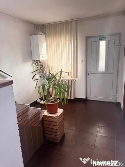 Casă cu 3 camere cu Teren 164 Mp în Delfinariu