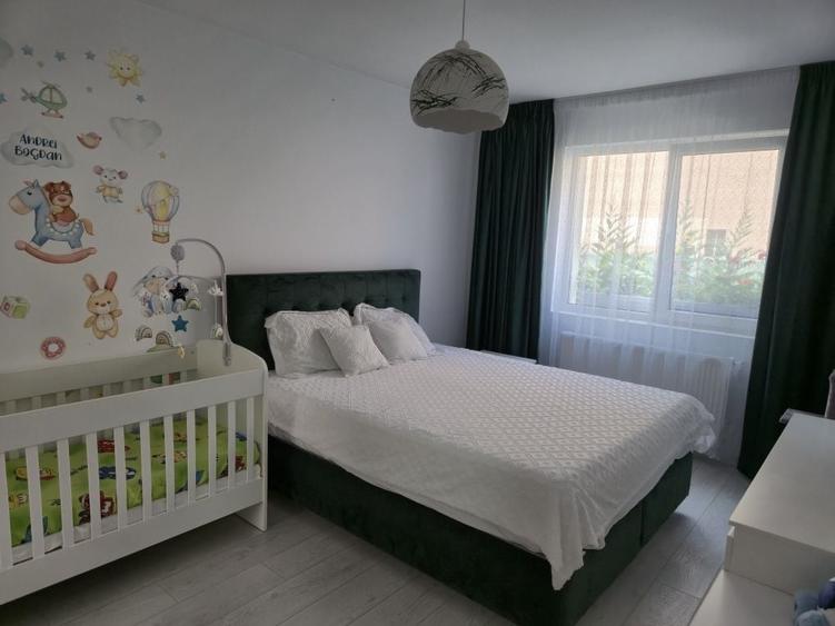 Apartament parter, 2 camere cu gradina proprie. Se vinde complet mobilat si utilat. - 6