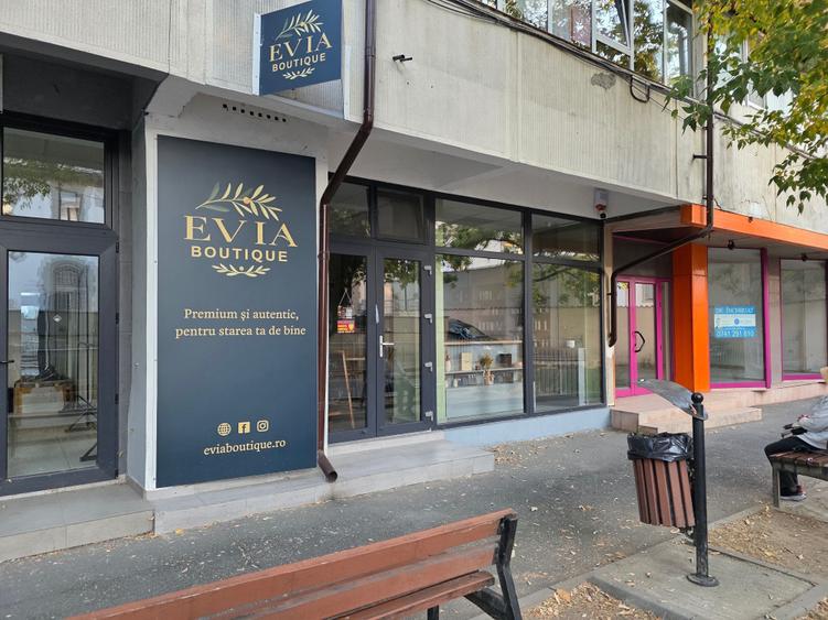 Spațiu comercial, de 34 mp, în Central