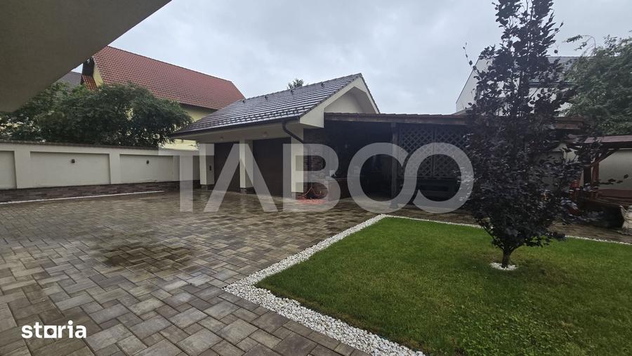 Casa individuala de vanzare 10 camere teren liber 530m zona Lupeni - 18