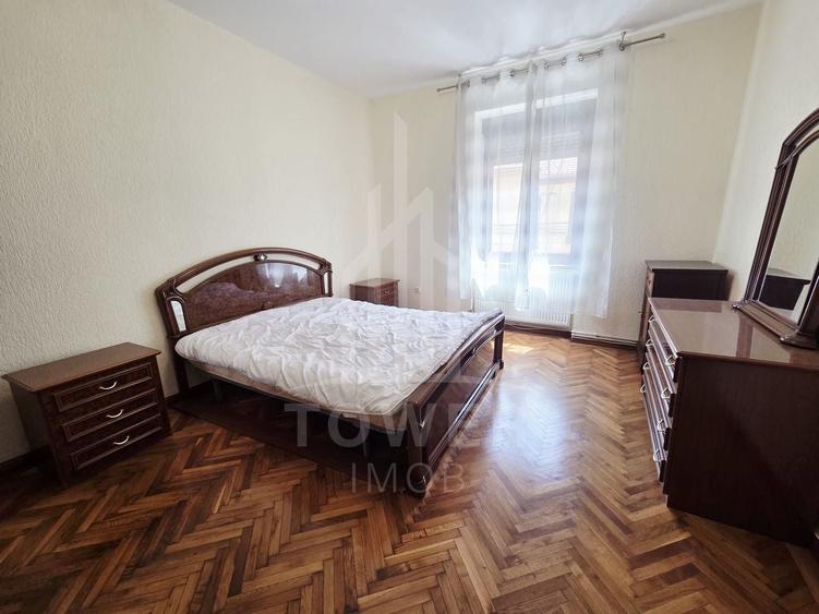 Apartament cu 3 camere, mobilat în Central