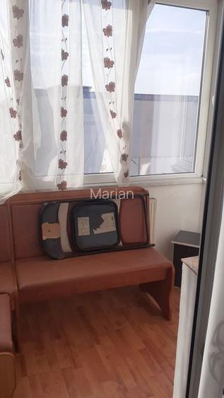 Vind apartament RASNOV,Florilor